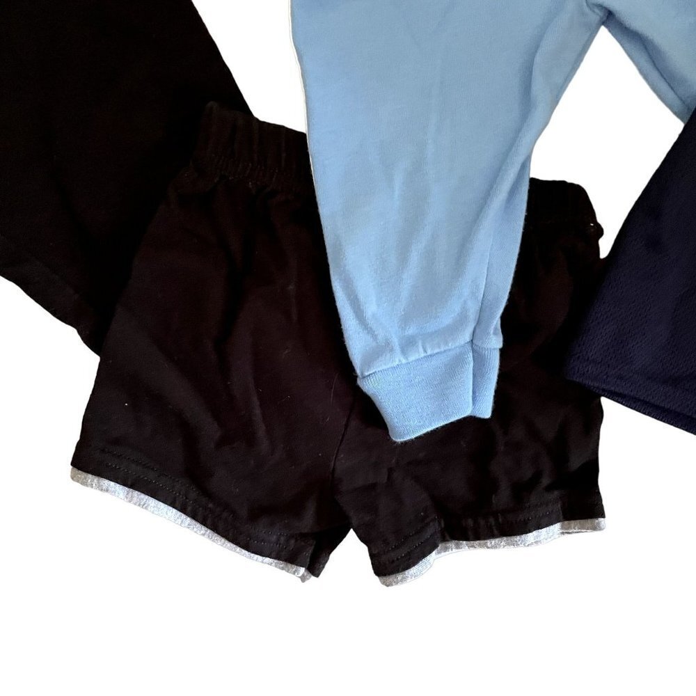 Lot of size 6-9 months toddler boys clothes shorts pants comfy play clothes - Picture 3 of 6
